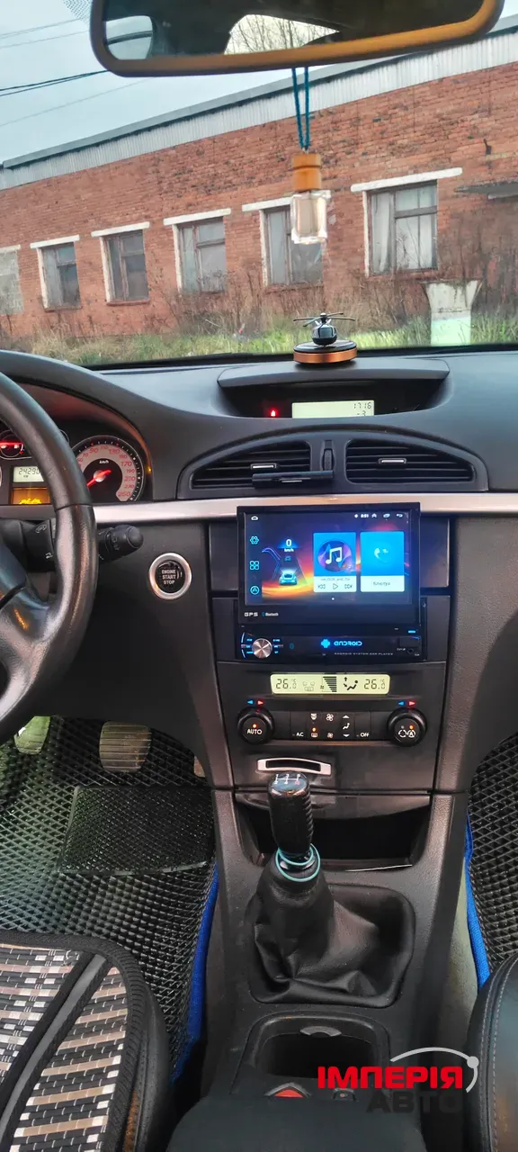 Renault Laguna - фото 5