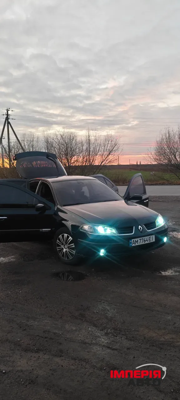 Renault Laguna - фото 1
