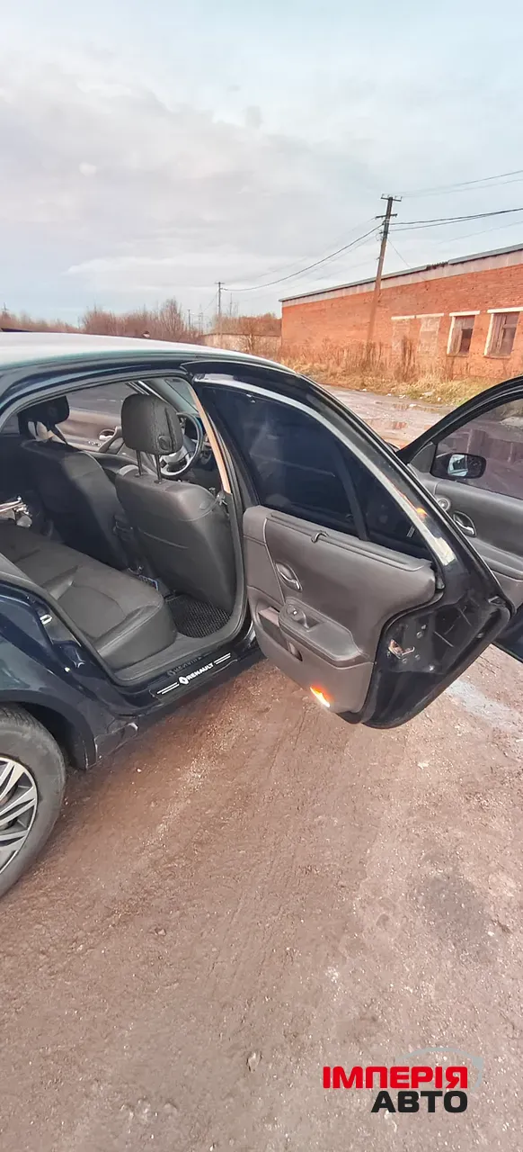 Renault Laguna - фото 10