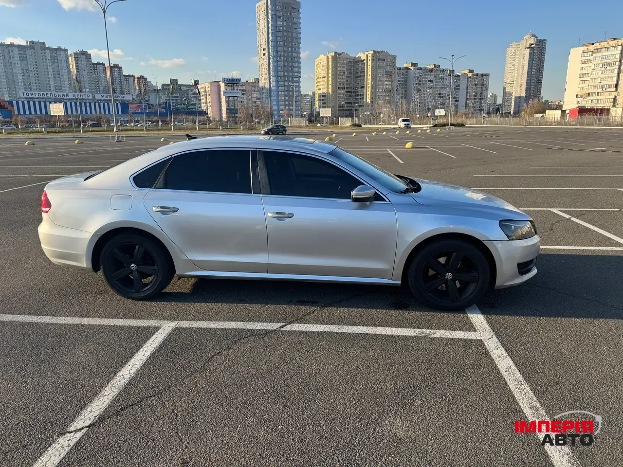 Volkswagen Passat - фото 4