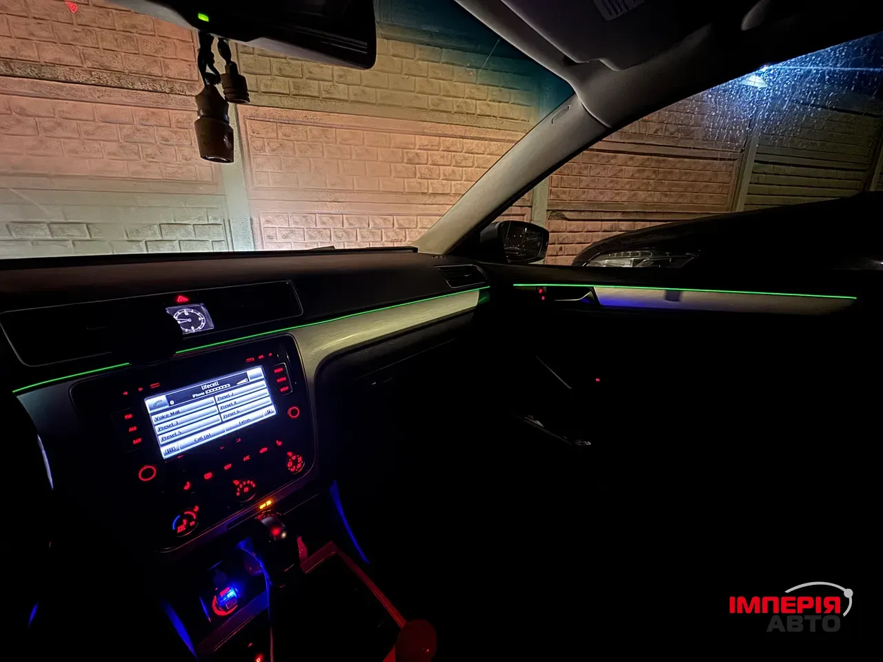 Volkswagen Passat - фото 12