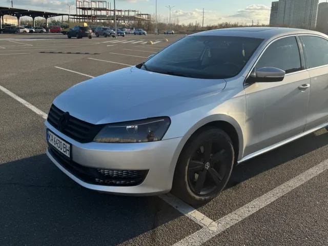 Volkswagen Passat - фото 2
