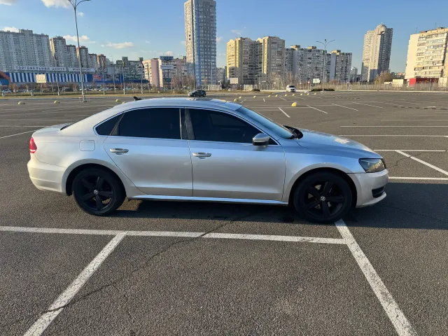 Volkswagen Passat - фото 4