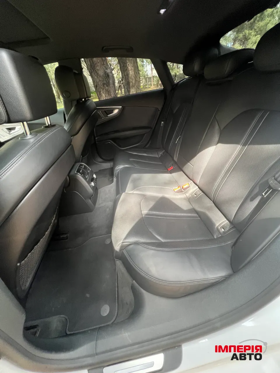 Audi A7 - фото 26