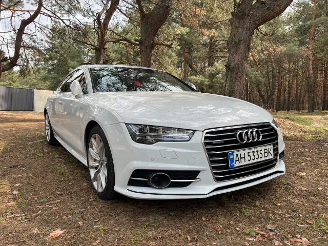 Audi A7 - фото 1