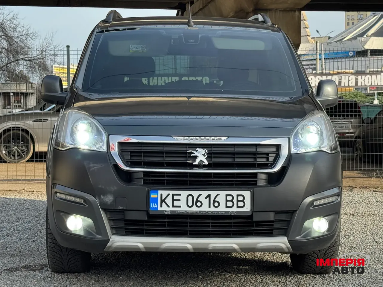 Peugeot Partner - фото 3