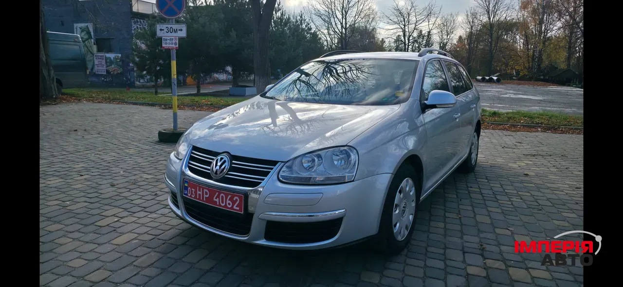 Volkswagen Golf - фото 2