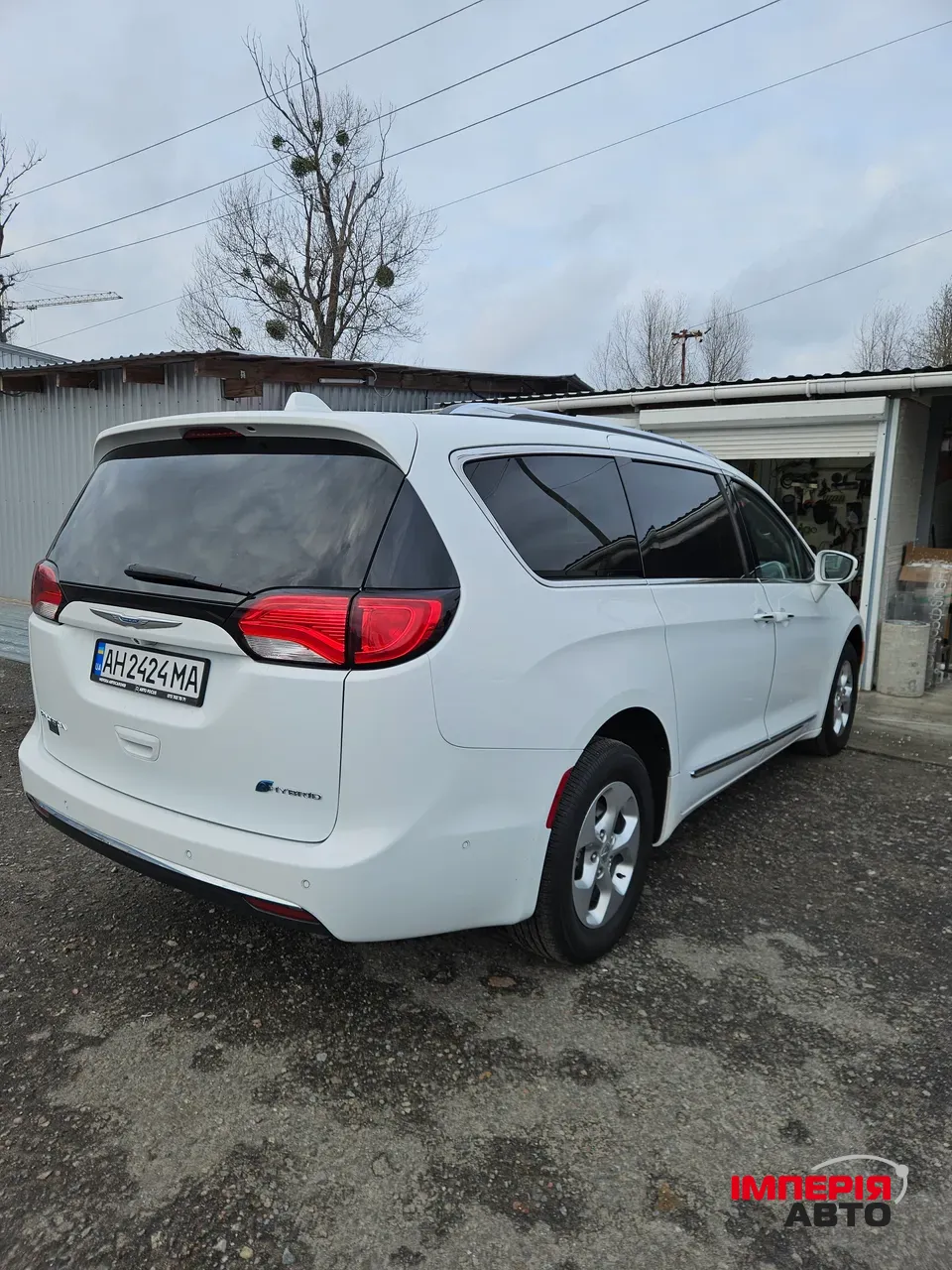 Chrysler Pacifica - фото 2