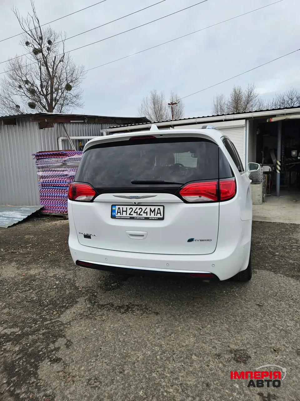 Chrysler Pacifica - фото 5