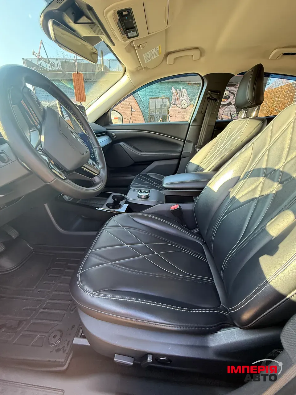 Ford Mustang Mach-E - фото 9