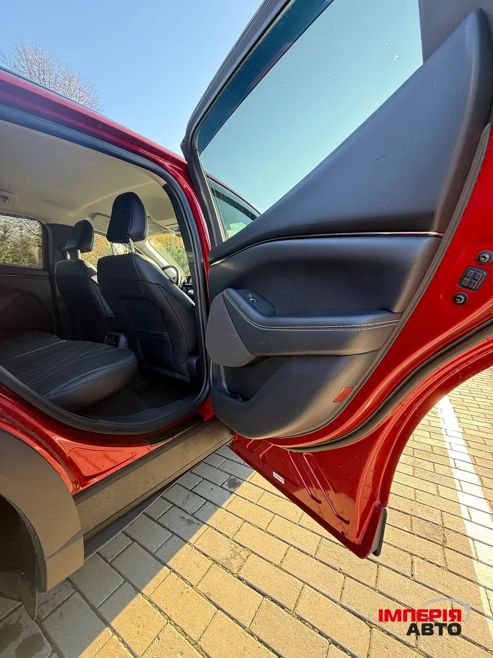 Ford Mustang Mach-E - фото 14