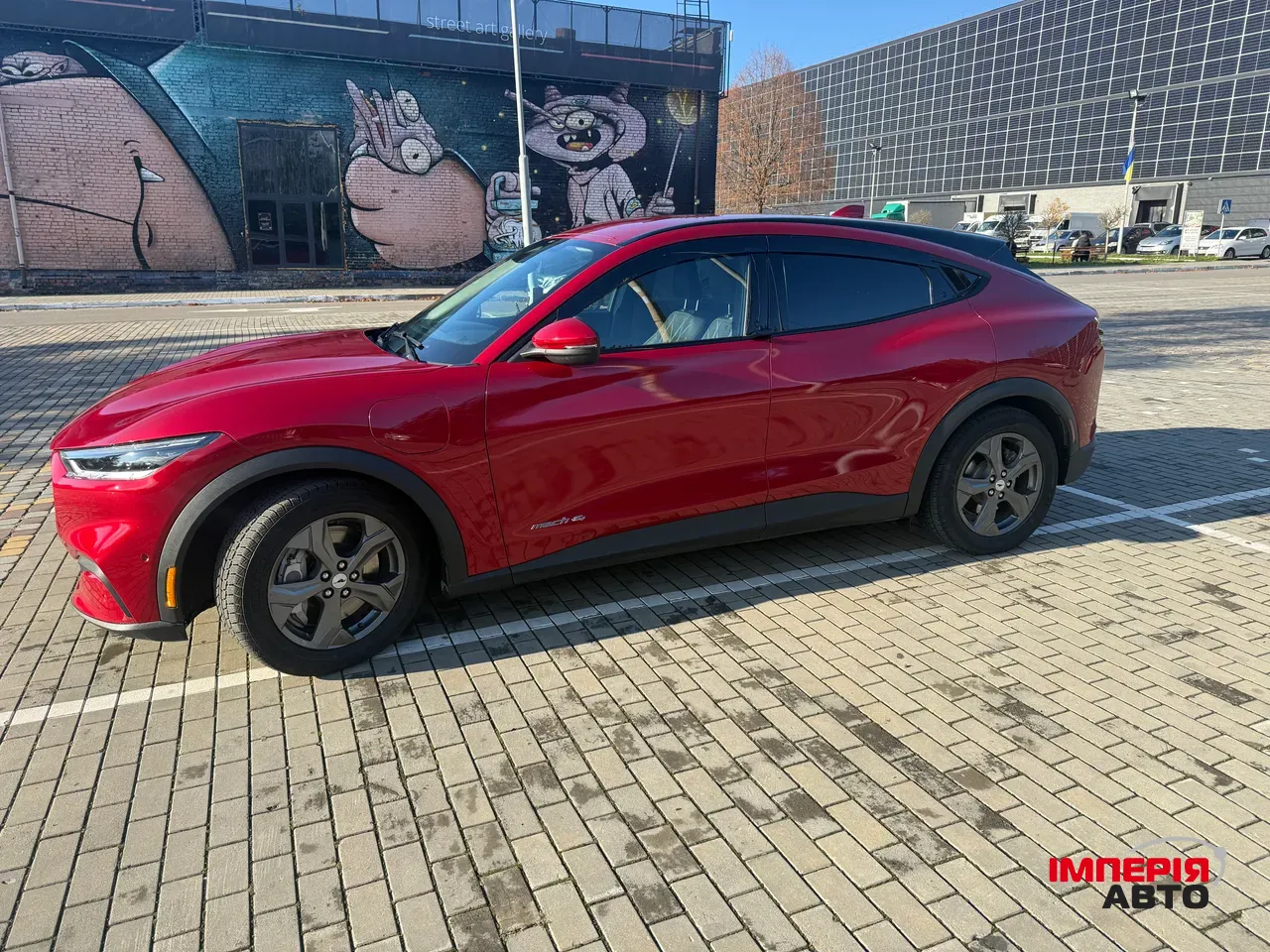 Ford Mustang Mach-E - фото 2