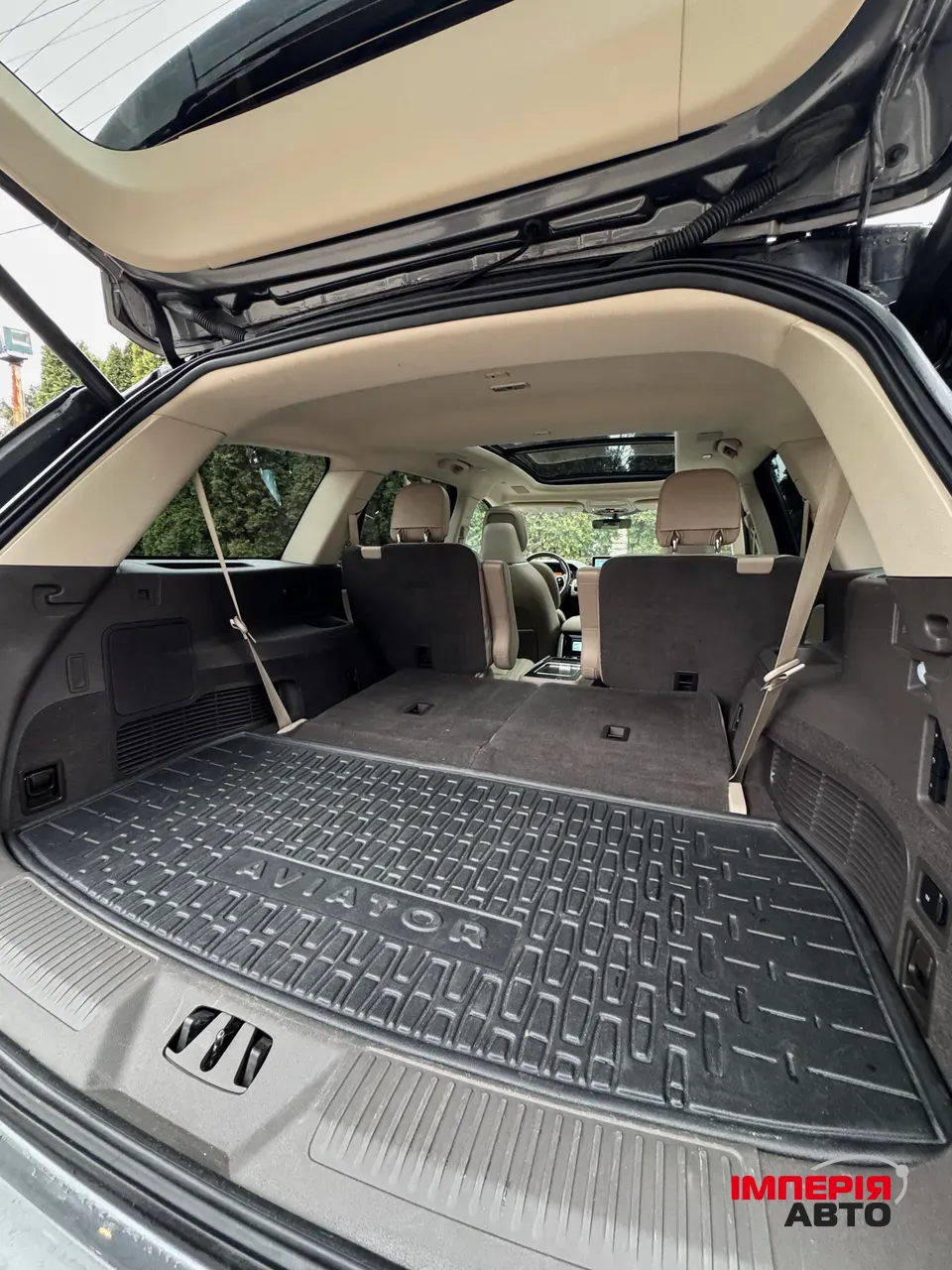 Lincoln Aviator - фото 17