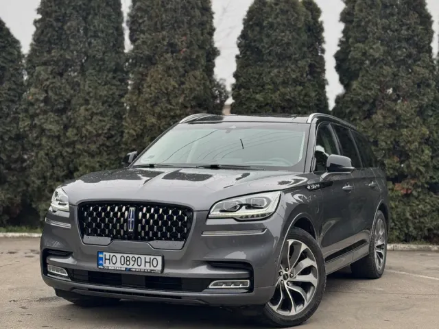 Lincoln Aviator - фото 1