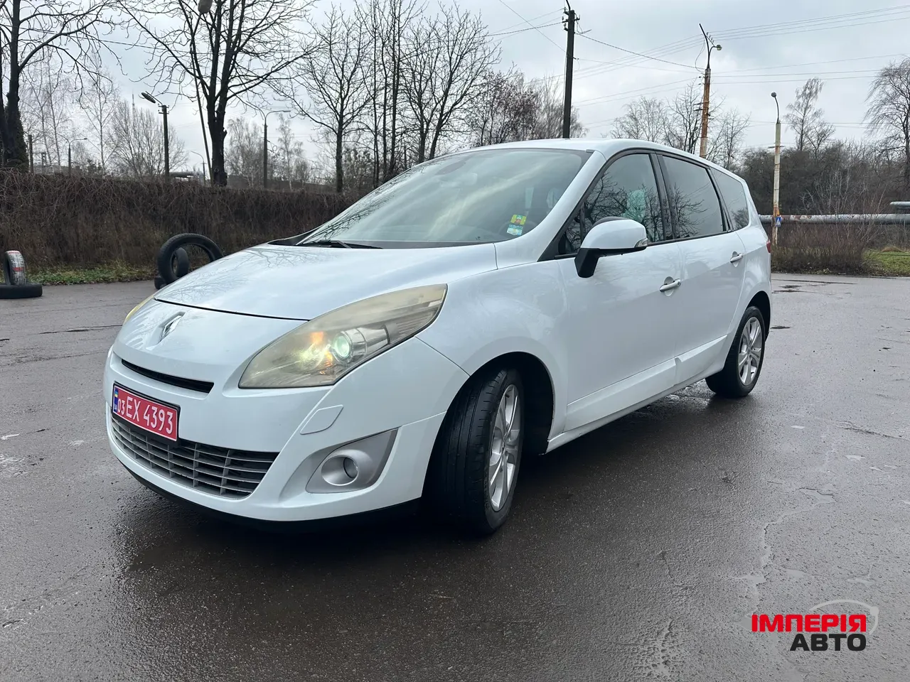 Renault Scenic - фото 9