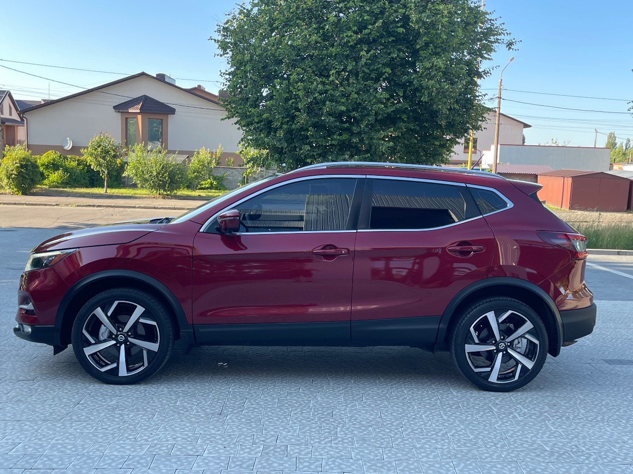 Nissan Rogue Sport - фото 17