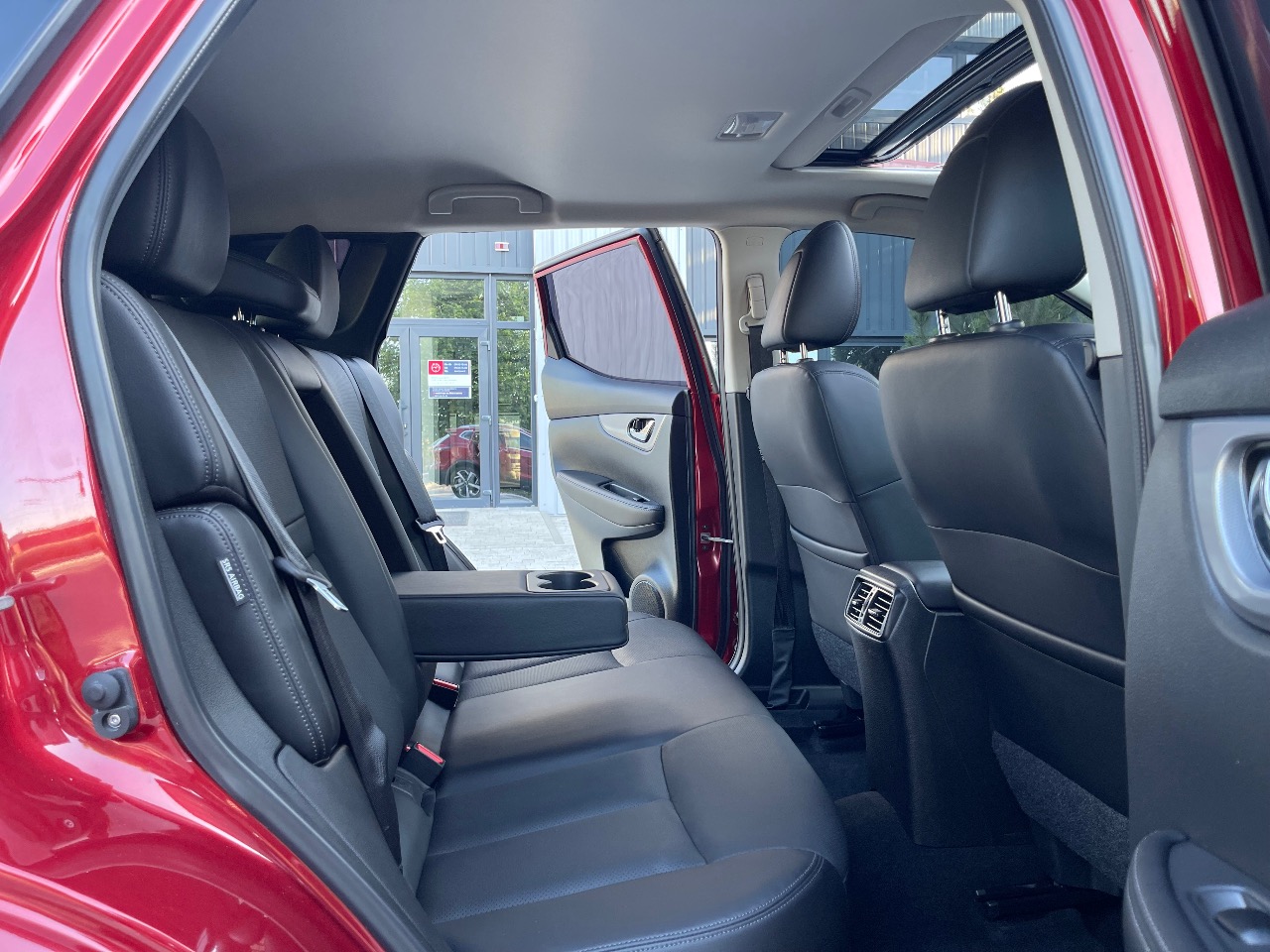 Nissan Rogue Sport - фото 24