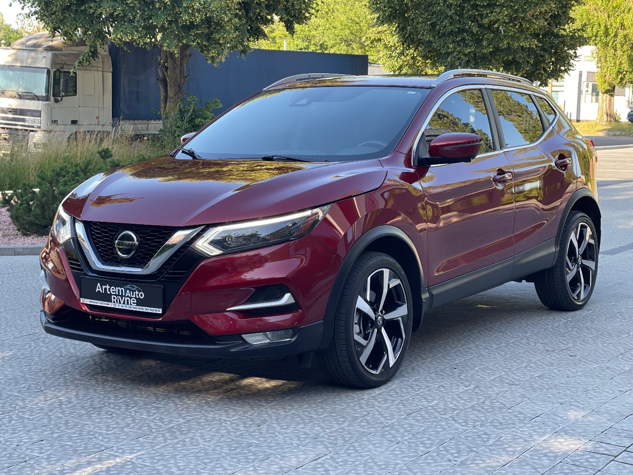 Nissan Rogue Sport - фото 21