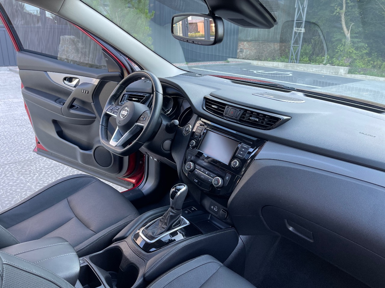 Nissan Rogue Sport - фото 22