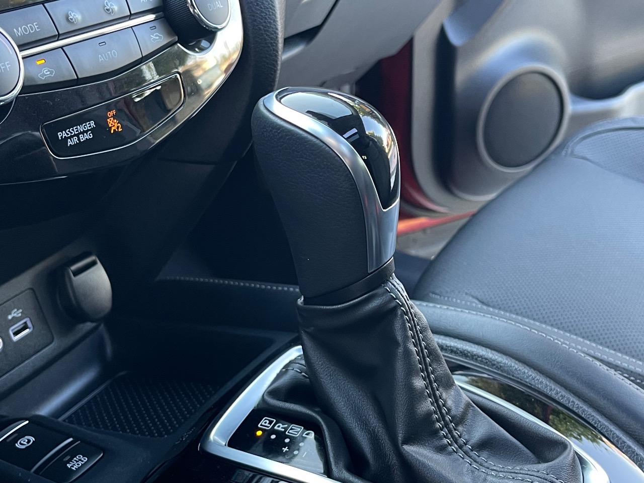 Nissan Rogue Sport - фото 2