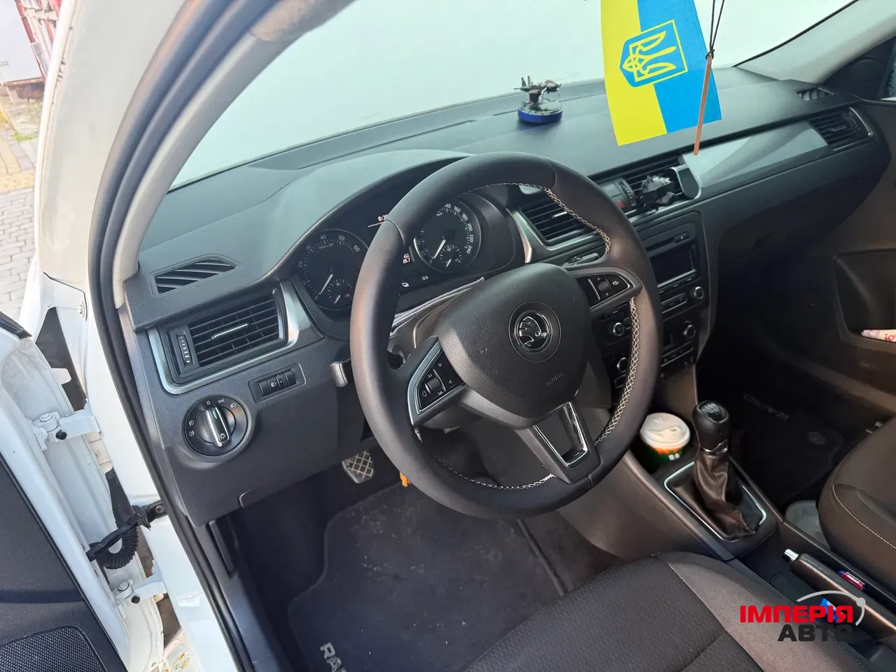 Skoda Rapid - фото 15