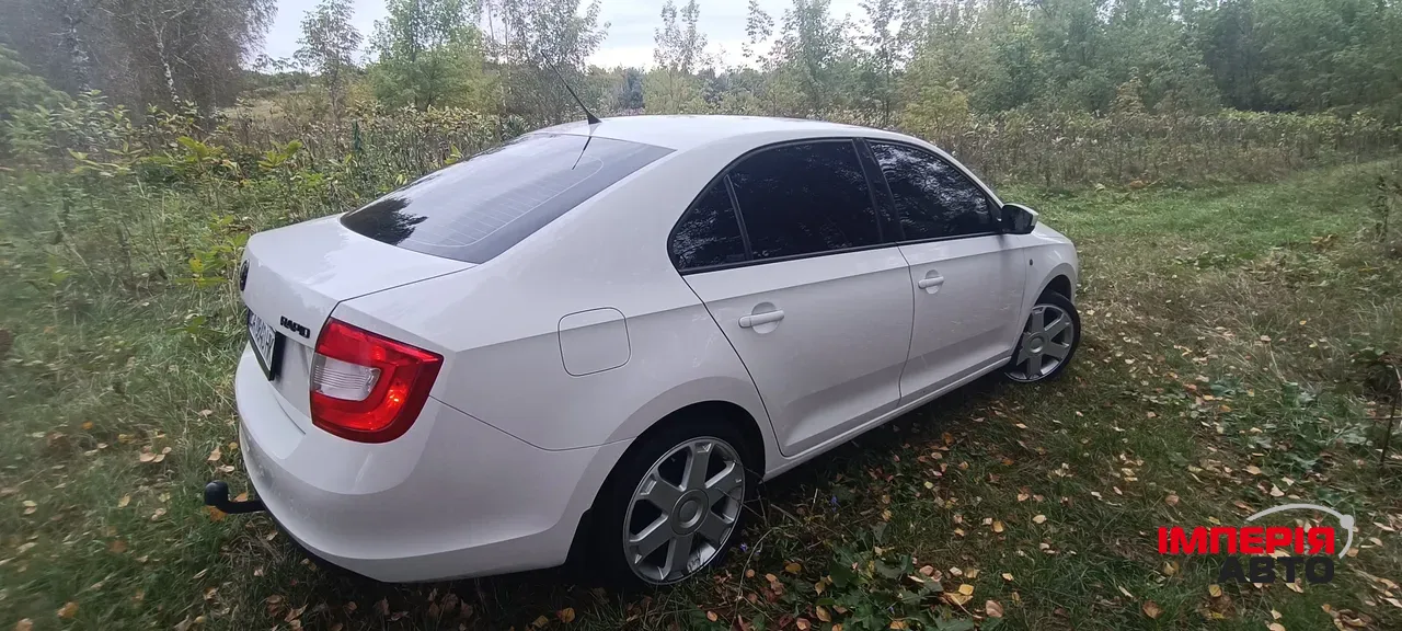 Skoda Rapid - фото 3