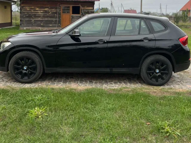 BMW X1 - фото 5