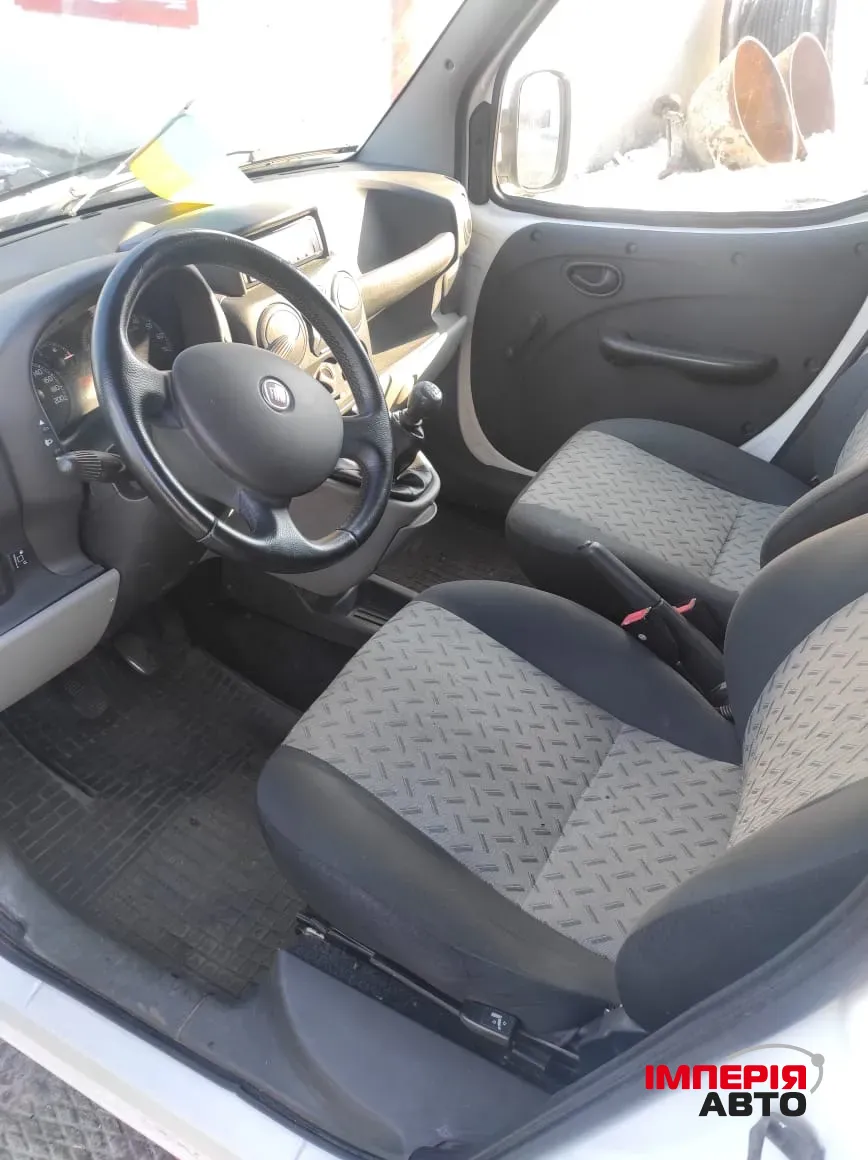 Fiat Doblo - фото 4