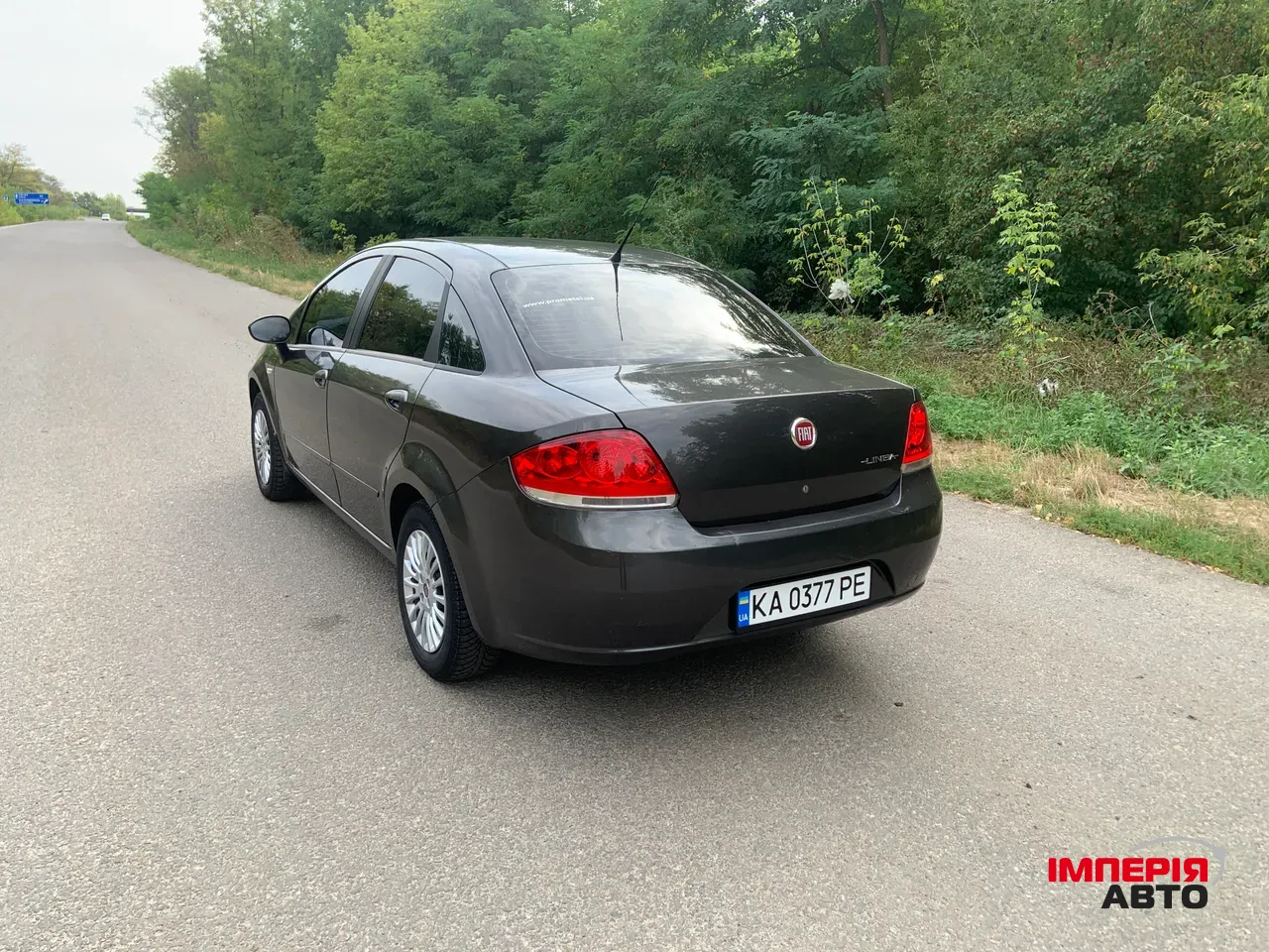 Fiat Linea - фото 8