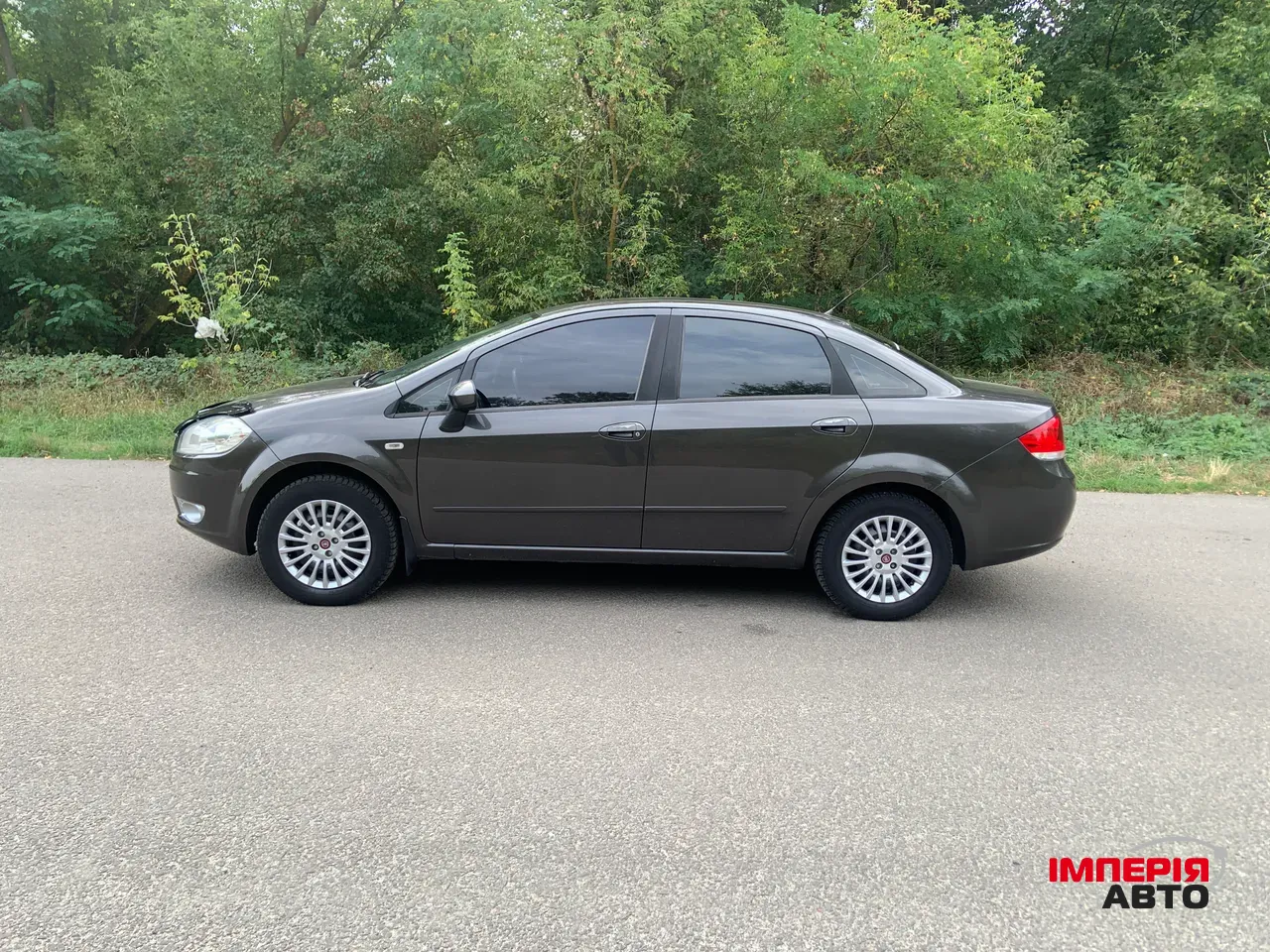 Fiat Linea - фото 5