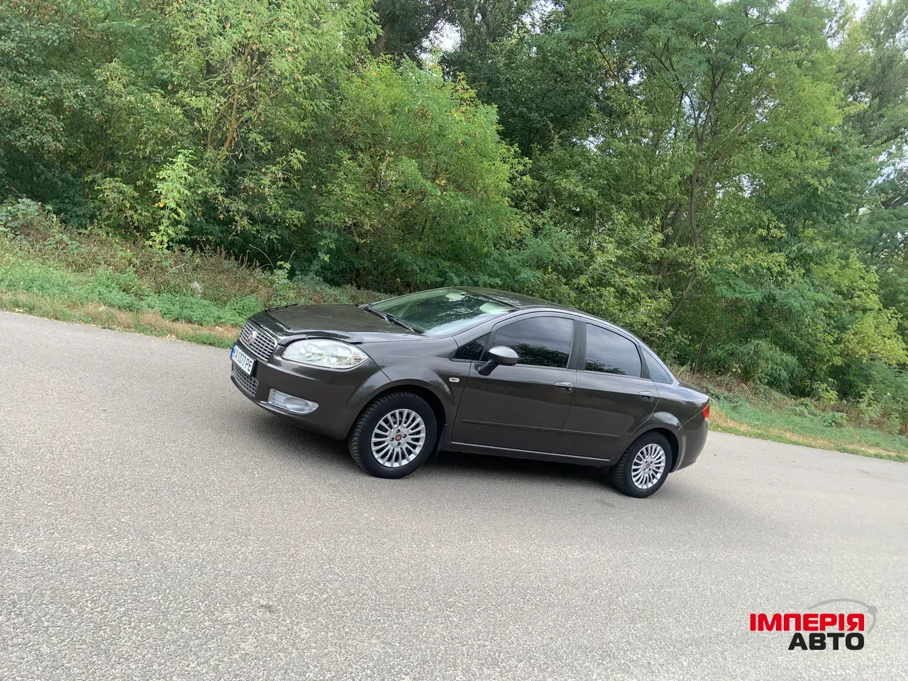 Fiat Linea - фото 4