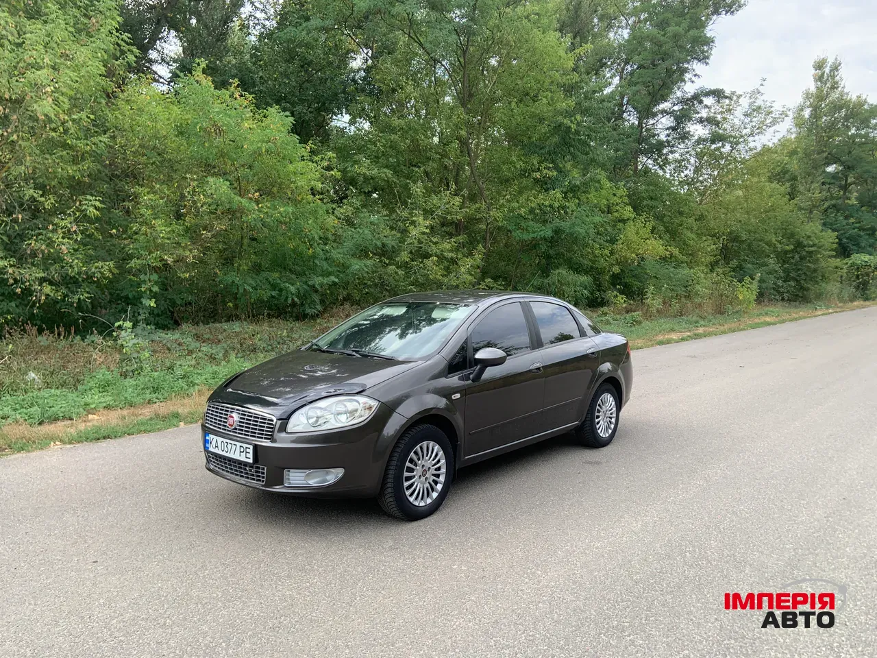 Fiat Linea - фото 12