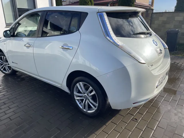Nissan Leaf - фото 5