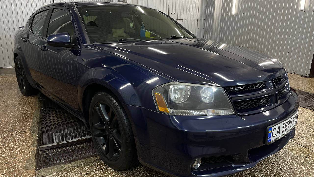 Dodge Avenger - фото 11