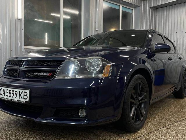 Dodge Avenger - фото 2