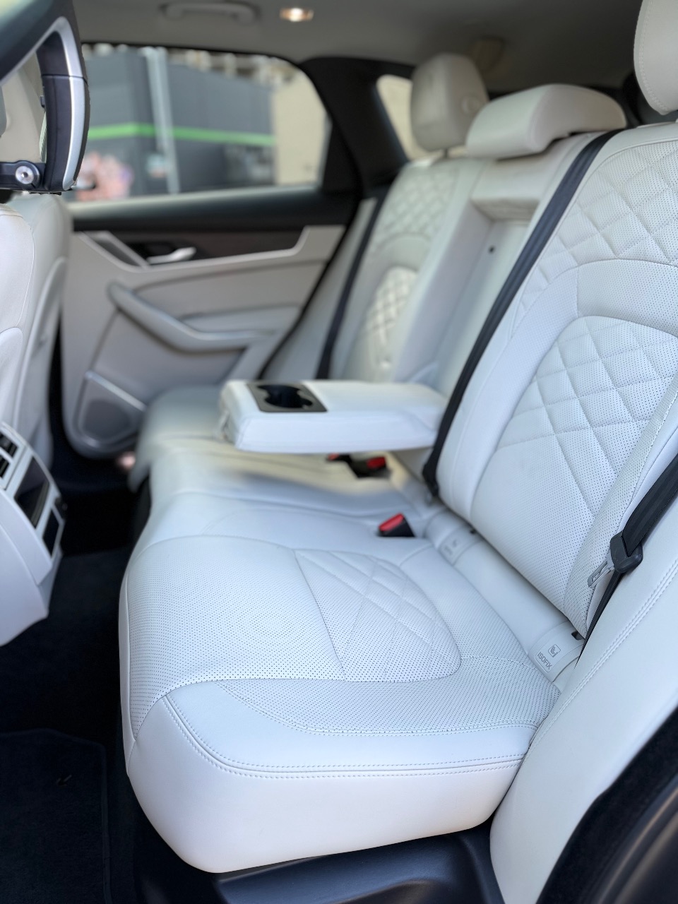 Jaguar F-Pace - фото 5