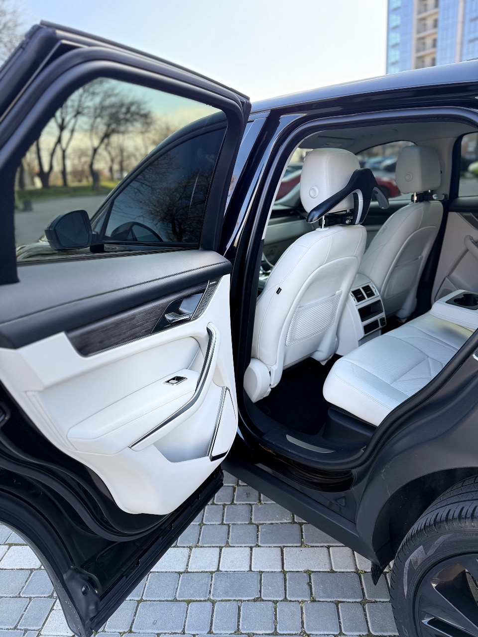 Jaguar F-Pace - фото 35