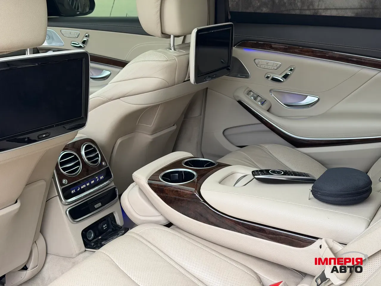 Mercedes-Benz S-Класс - фото 16