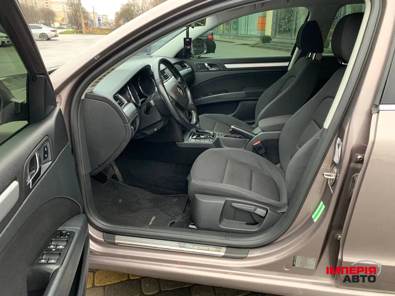 Skoda Superb - фото 26