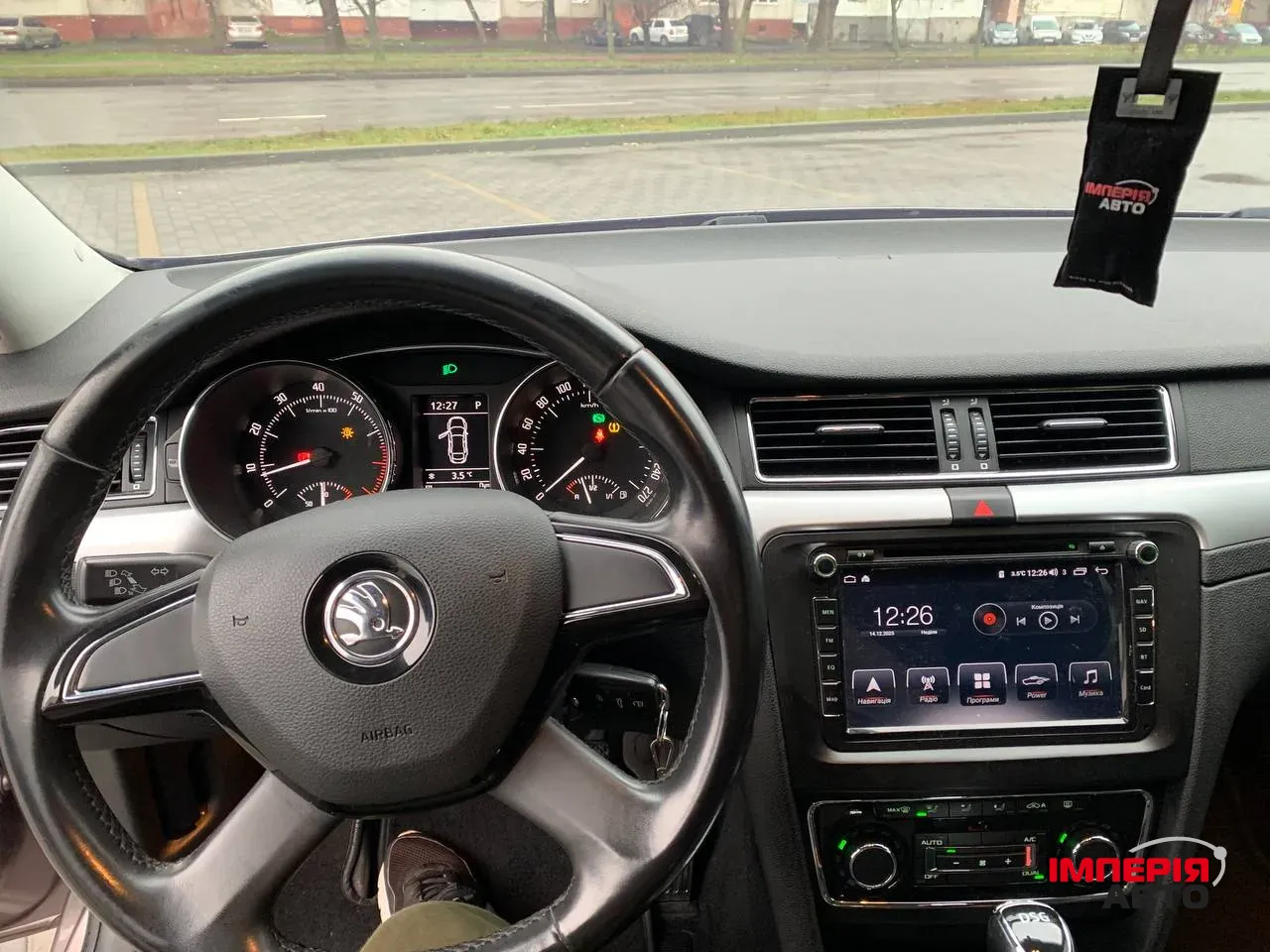 Skoda Superb - фото 14