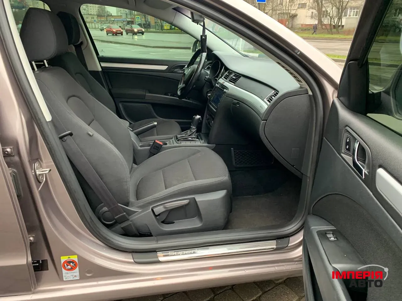 Skoda Superb - фото 27