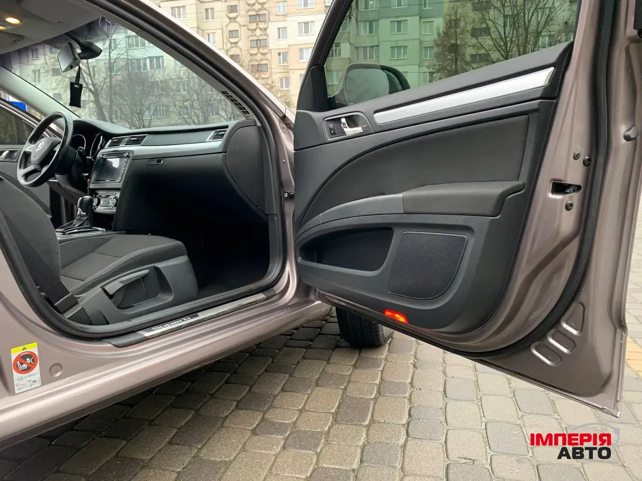 Skoda Superb - фото 11