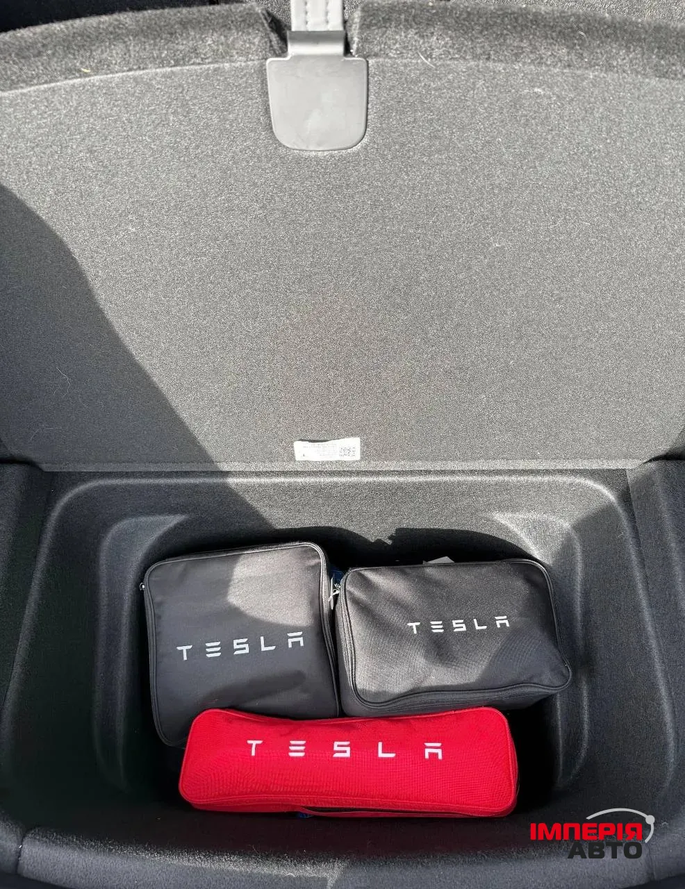 Tesla Model Y - фото 15