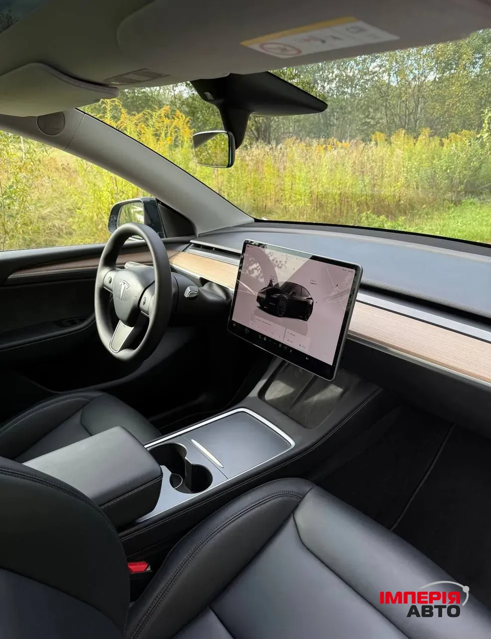 Tesla Model Y - фото 11