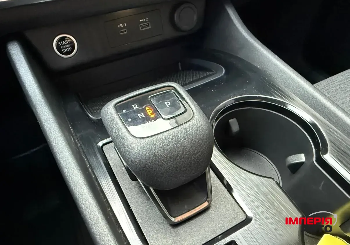 Nissan Rogue - фото 7