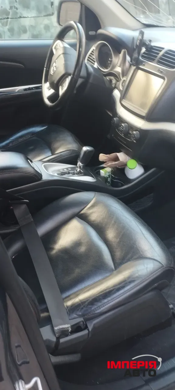 Dodge Journey - фото 4