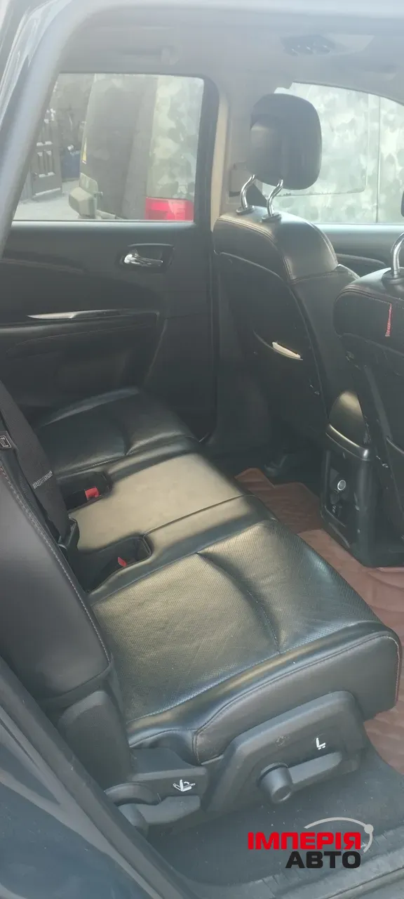 Dodge Journey - фото 7