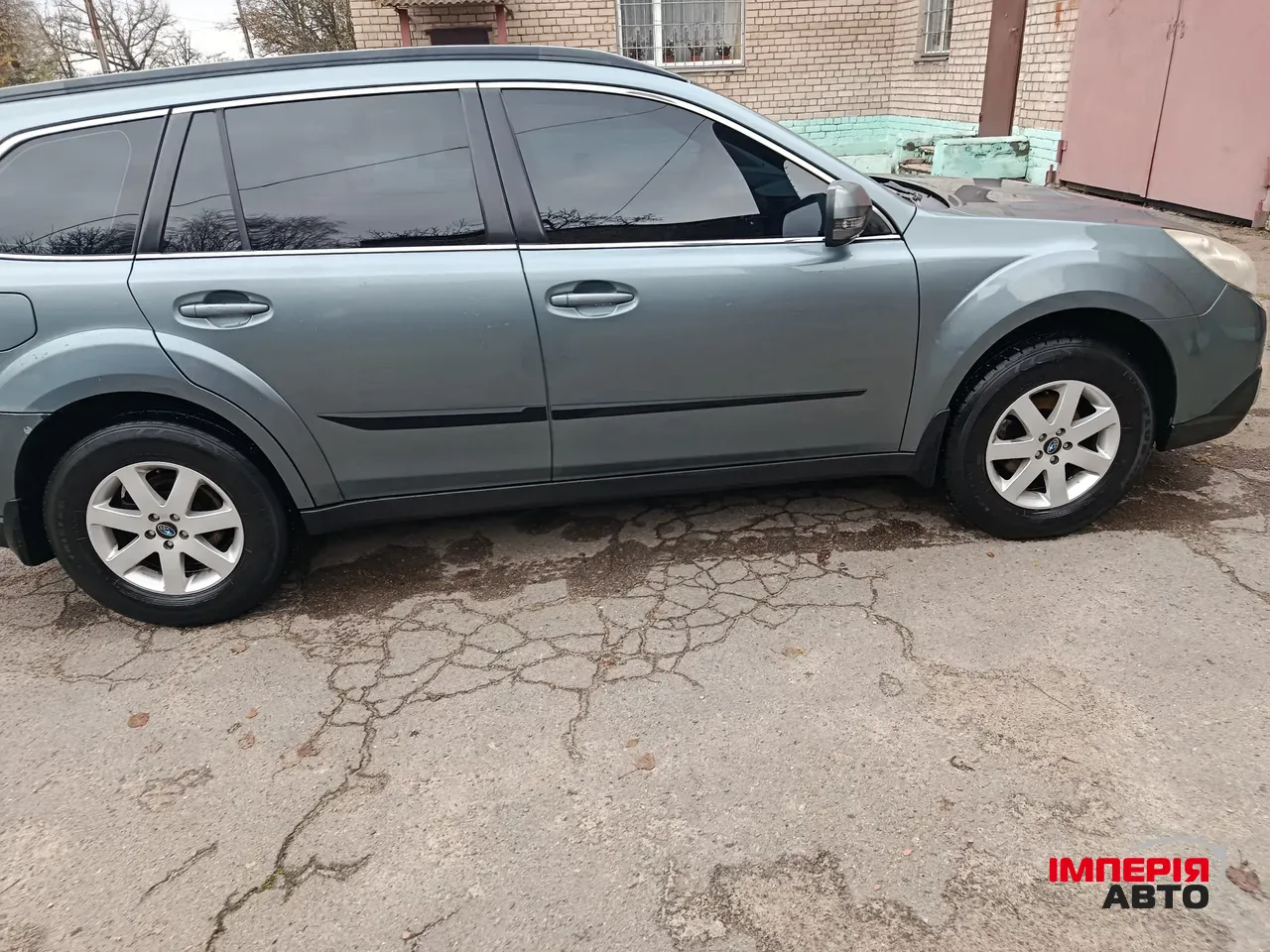 Subaru Legacy - фото 8