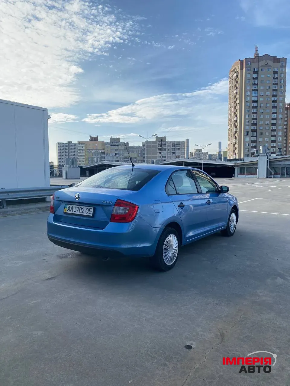 Skoda Rapid - фото 4