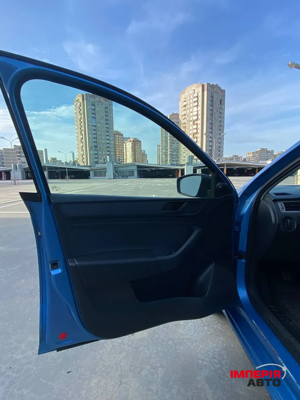 Skoda Rapid - фото 8